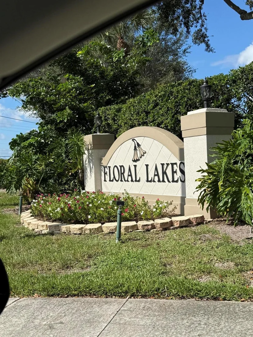 Photo of 6252 Heliconia Road