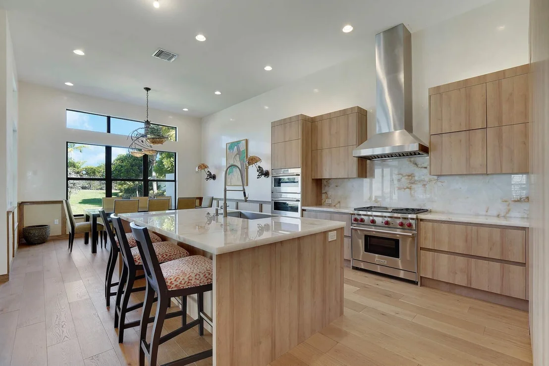 Photo of 9223 Mountain Pine Grove