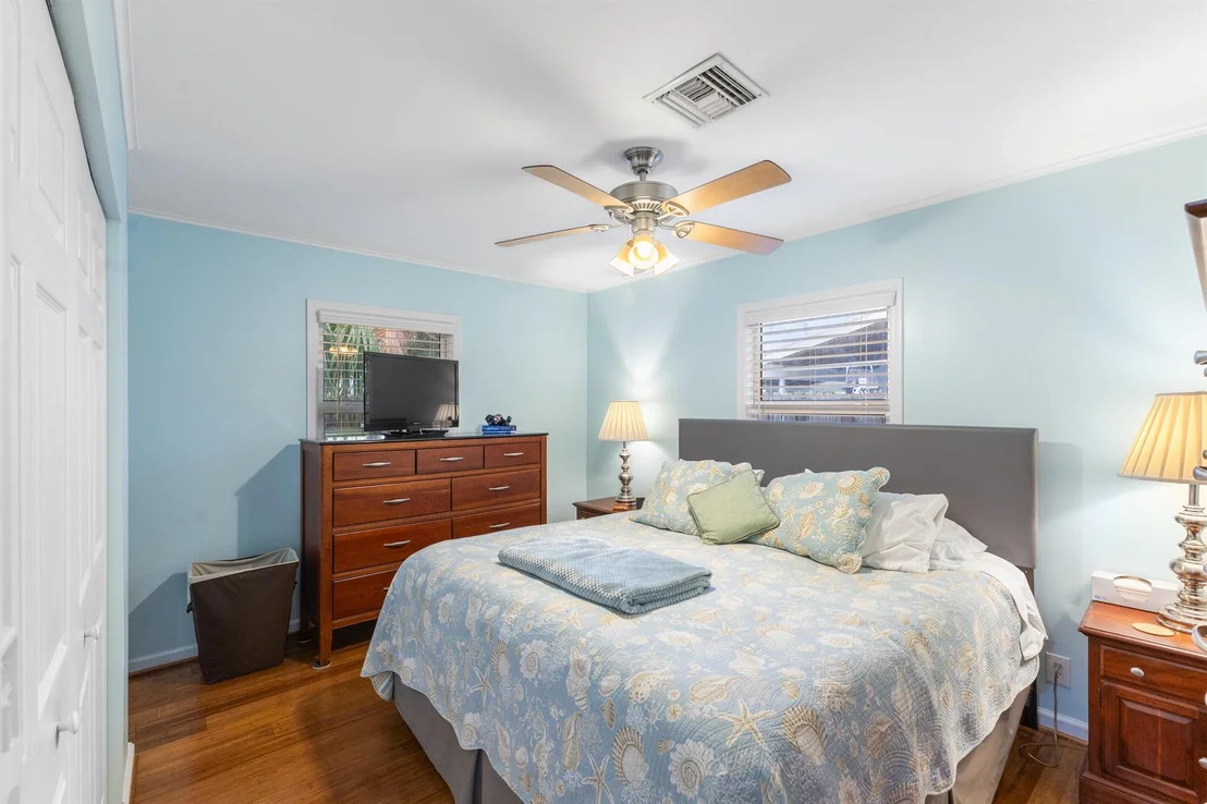 Photo of 454 Tequesta Drive