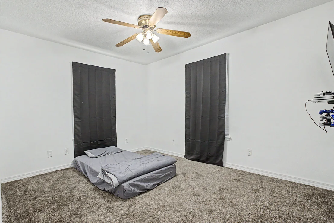 Photo of 7327 Glidden Lane