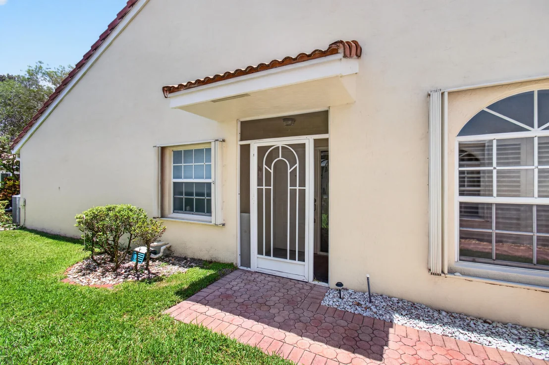 Photo of 6088 Caladium Road