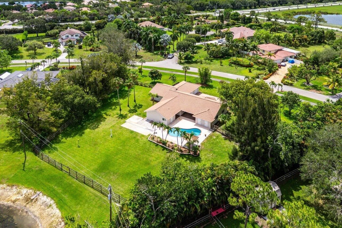 Photo of 9085 Talway Circle