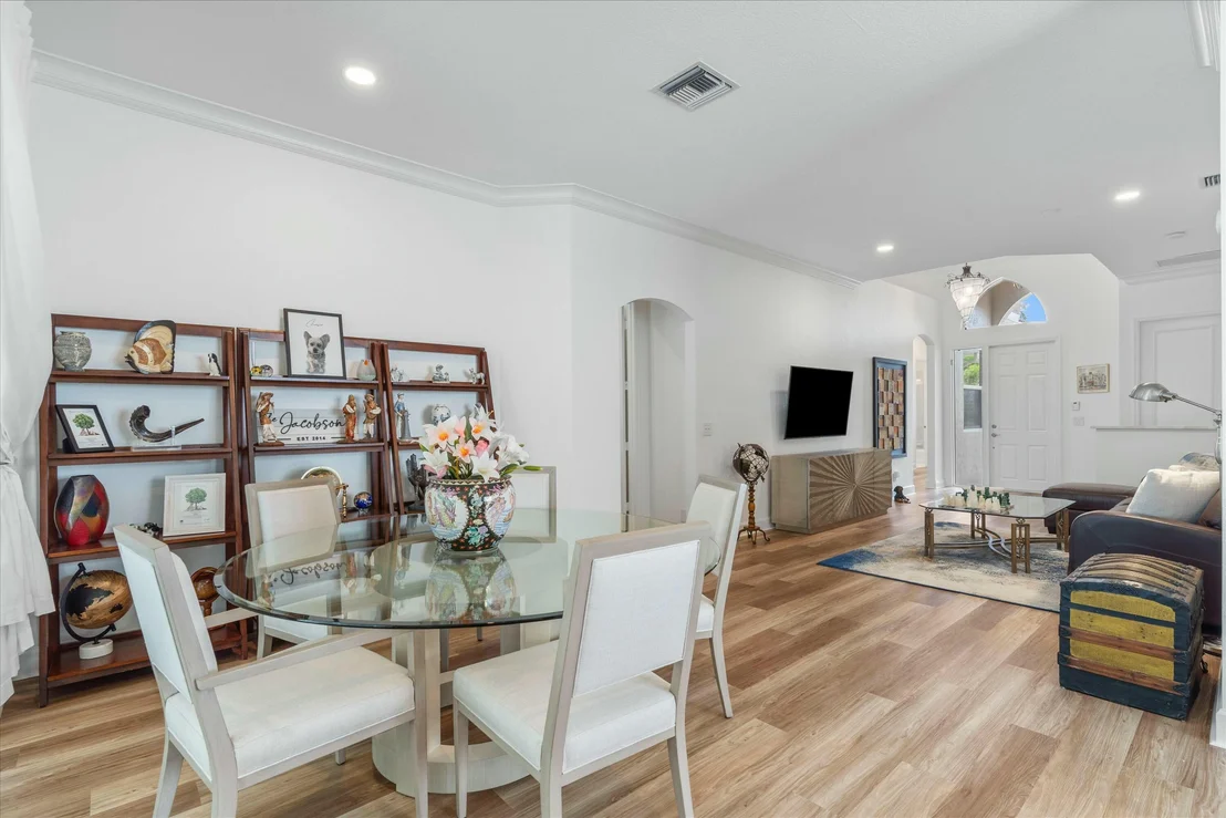 Photo of 5551 Via De La Plata Circle