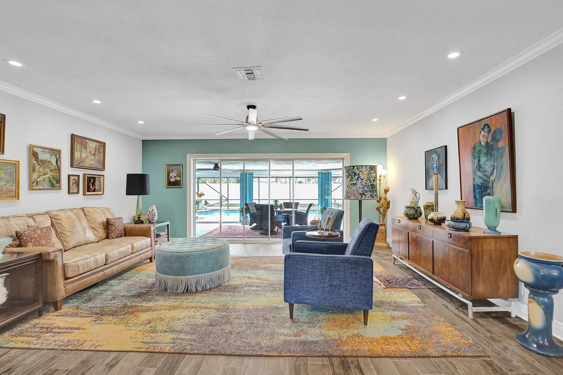 Photo of 3604 Sherwood Boulevard