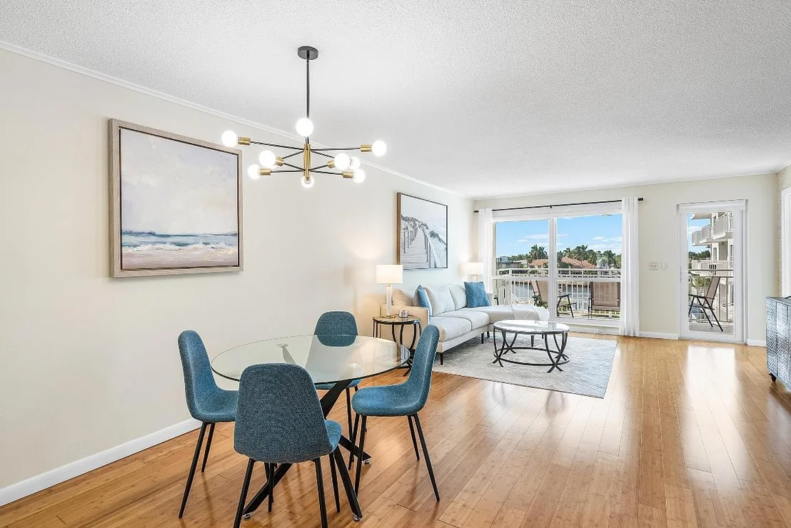 Photo of Unit 409 at 3114 S Ocean Boulevard