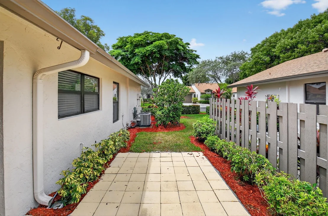 Photo of 8137 Windgate Drive