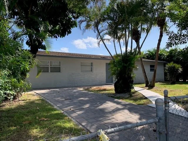 Photo of 884 Harth Drive