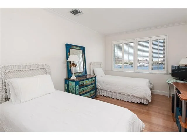 Photo of Unit 520B at 44 Cocoanut Row