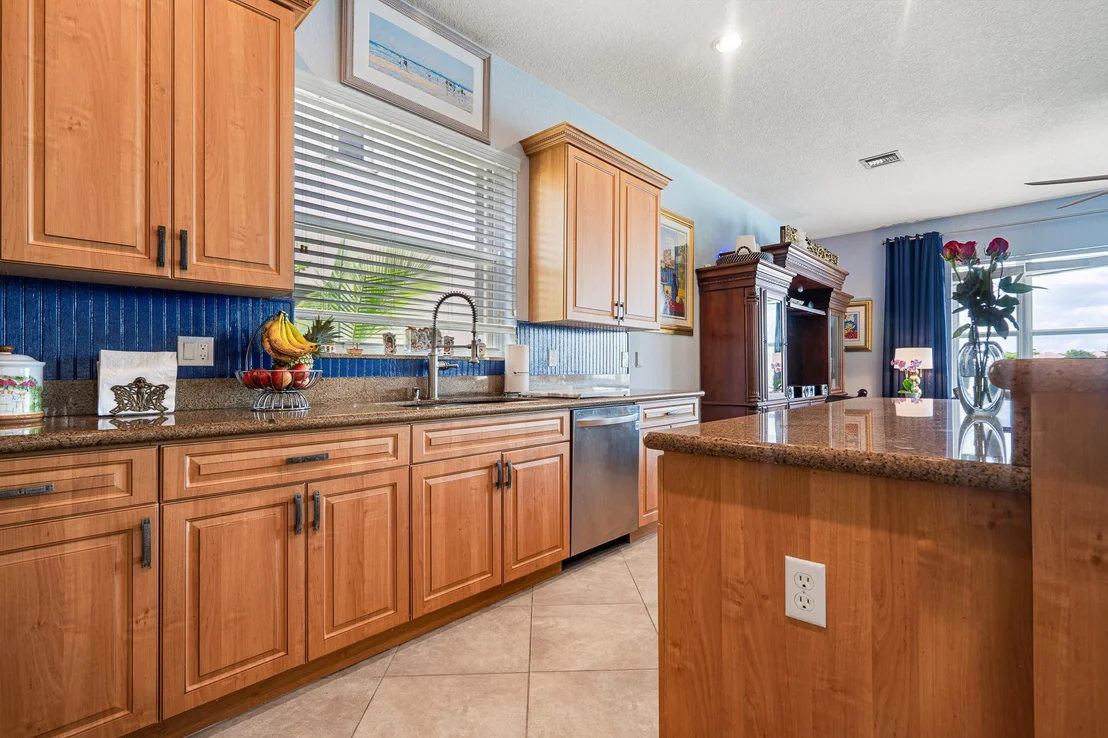 Photo of 1236 Bay View Way