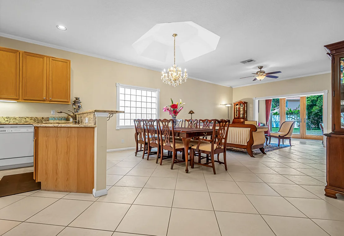 Photo of 2575 San Andros