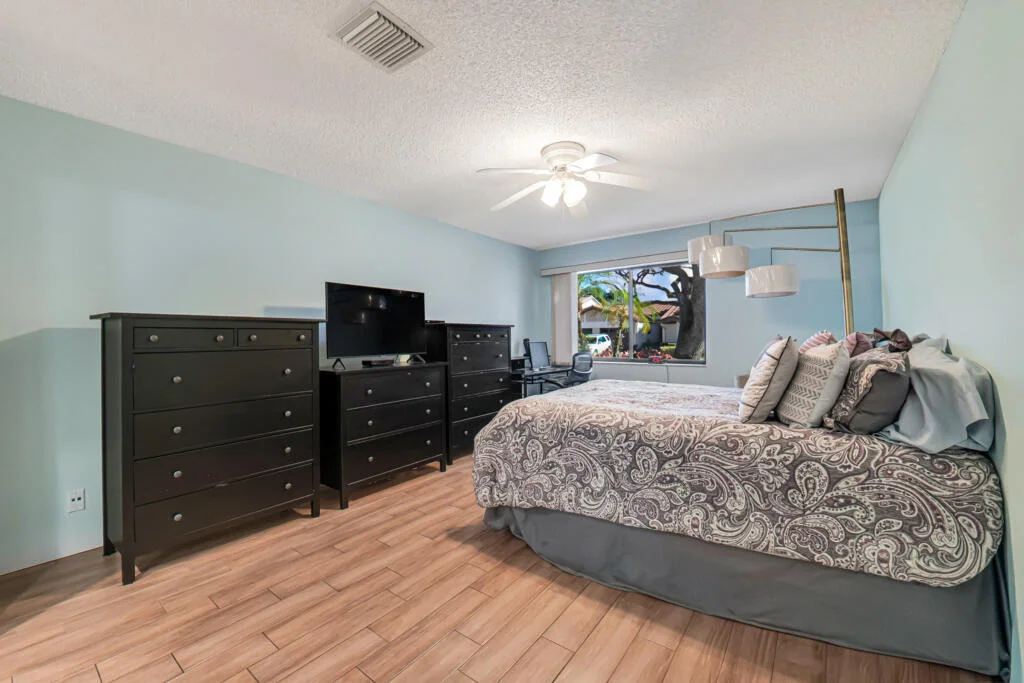 Photo of 6235 Kings Gate Circle