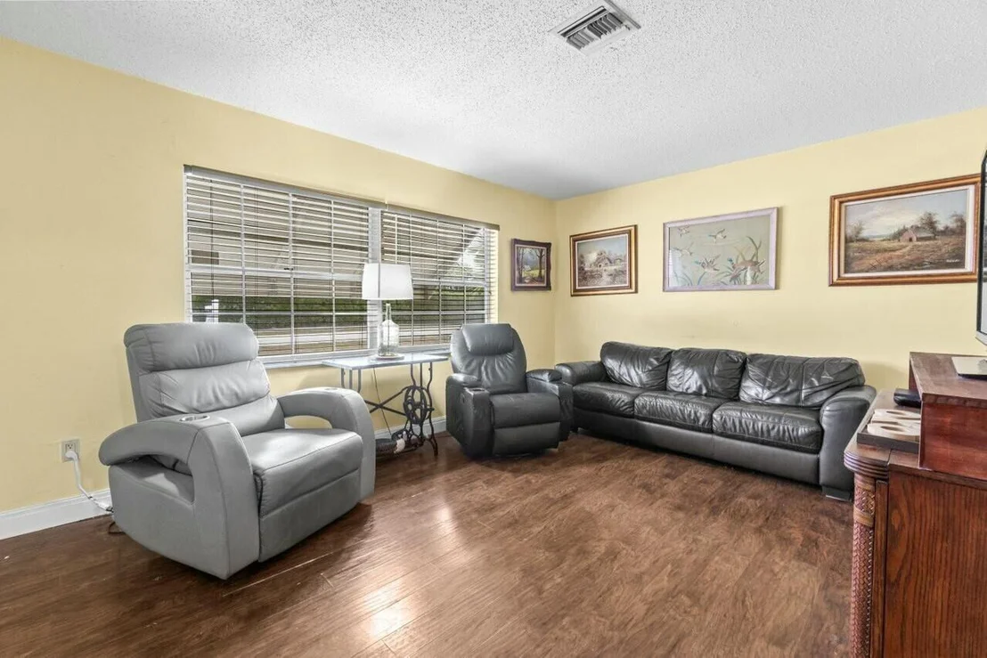 Photo of 3556 Pinehurst Drive