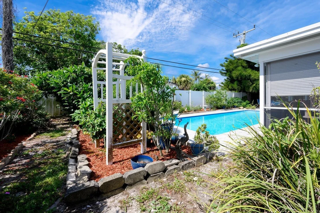 Photo of 3884 Lighthouse Drive