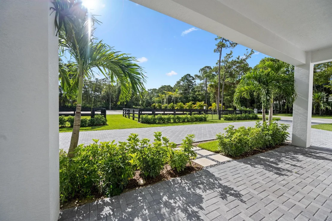 Photo of 14479 Halter Road