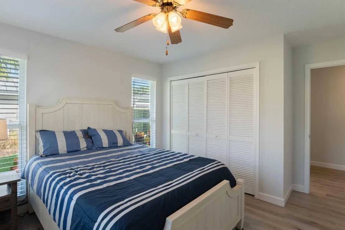 Photo of 3784 SE Fairway E