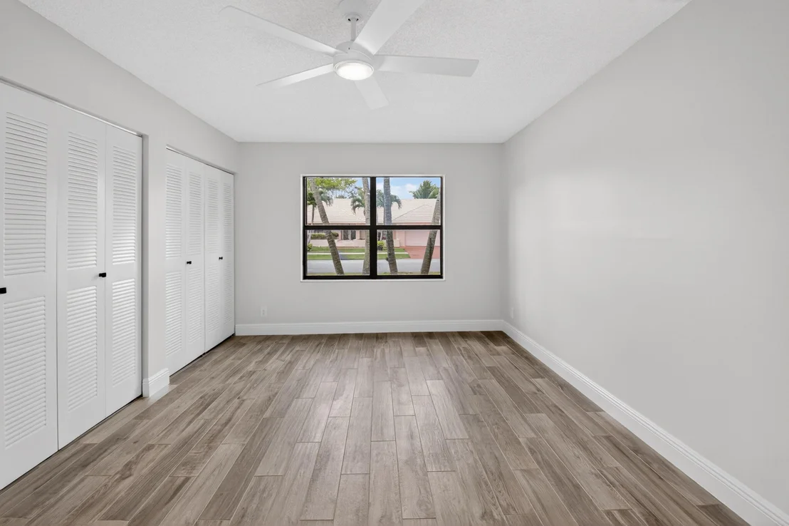 Photo of 9362 Laurel Green Drive