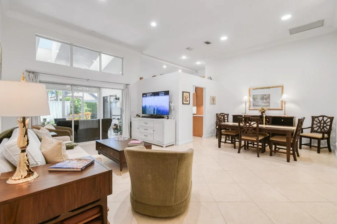 Photo of 349 Eagleton Golf Drive