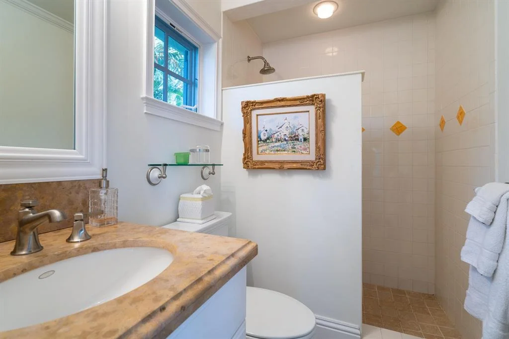 Photo of 535 White Pelican Circle