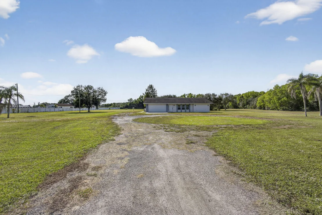Photo of 16490 Rustic Road