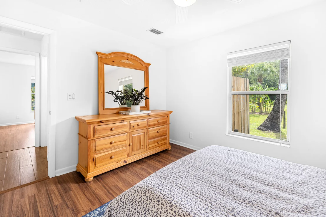 Photo of 15780 110th Avenue N