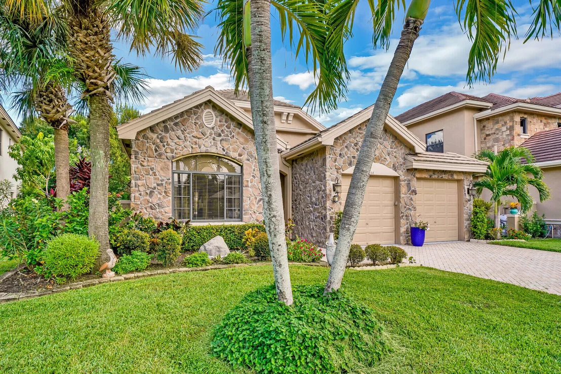 Photo of 3444 Collonade Drive