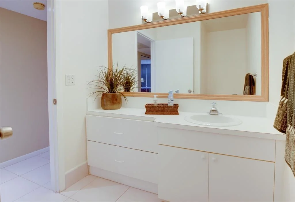 Photo of Unit B at 14200 Nesting Way