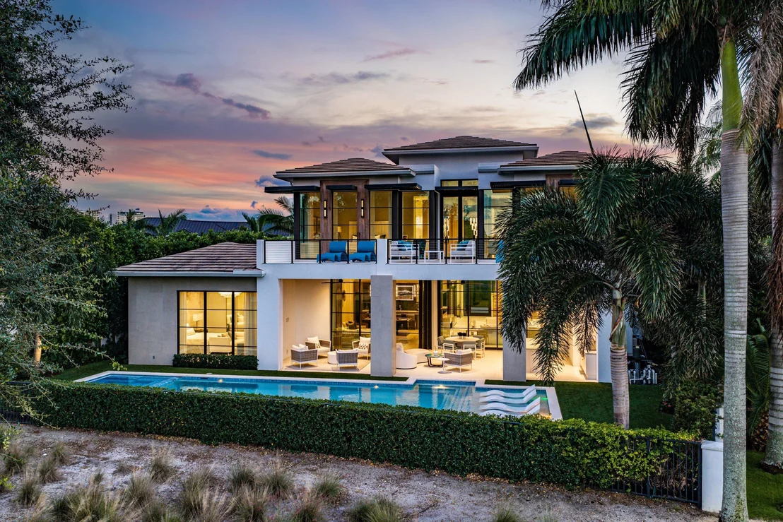 Photo of 471 ROYAL PALM Way