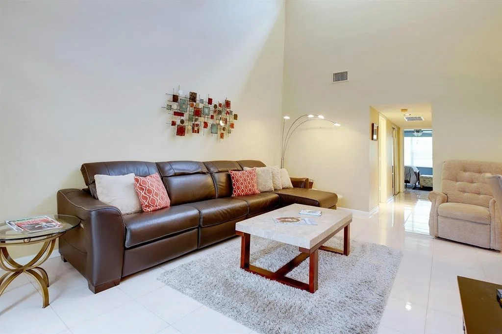 Photo of Unit B at 14200 Nesting Way