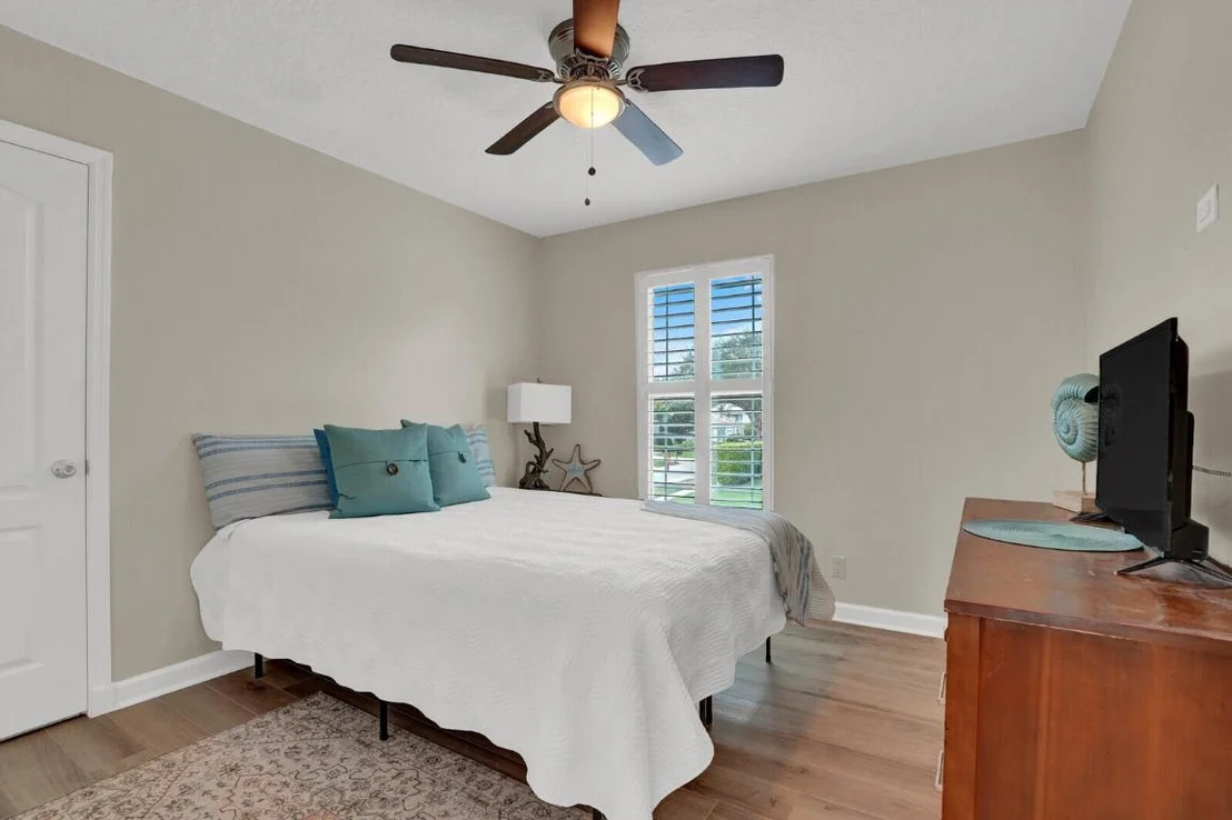 Photo of 1008 Pine Lake Circle