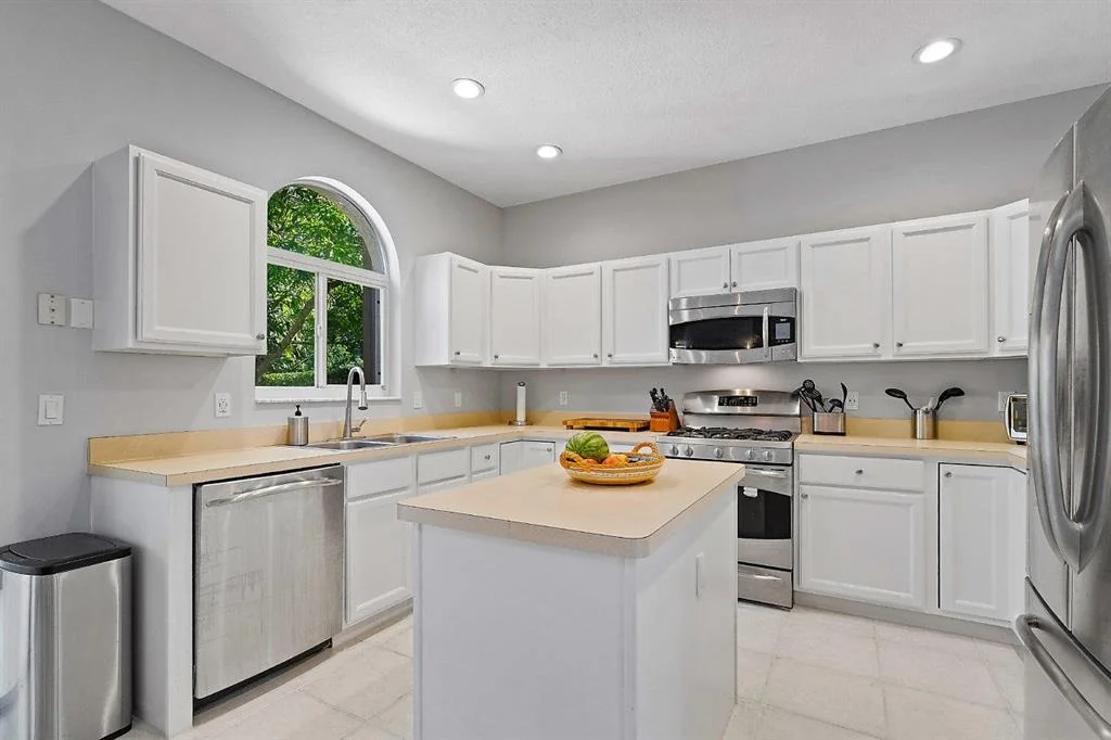 Photo of 107 Bent Tree Drive