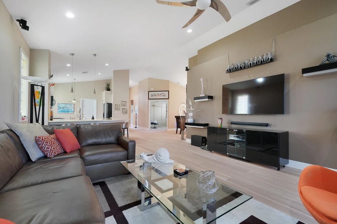Photo of 7148 CATALUNA Circle