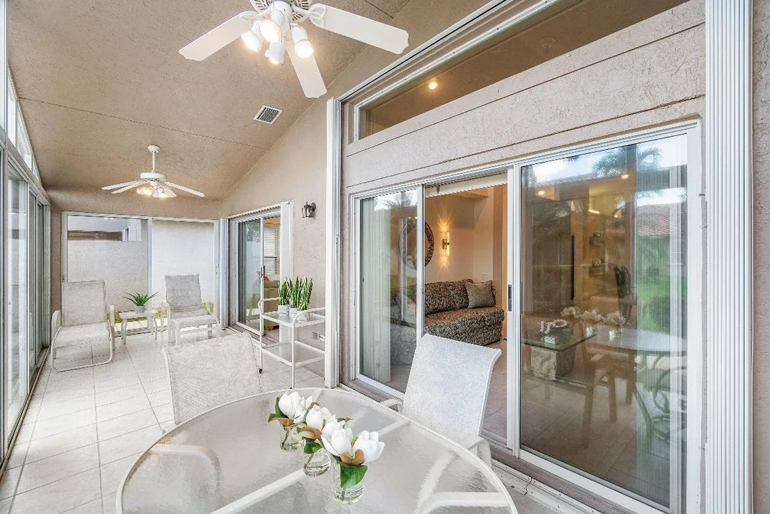 Photo of 6698 Sherbrook Drive