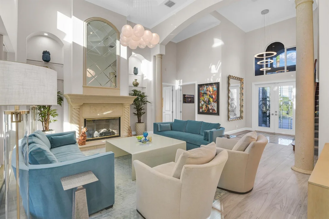 Photo of 10633 Pine Tree Terrace