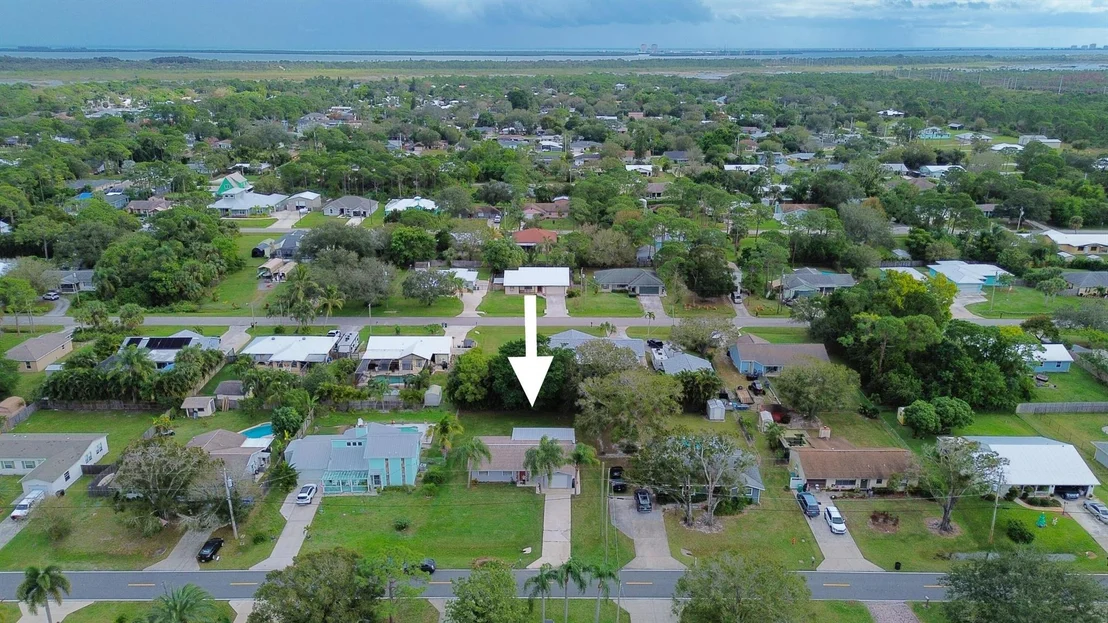 Photo of 6008 Palm Drive