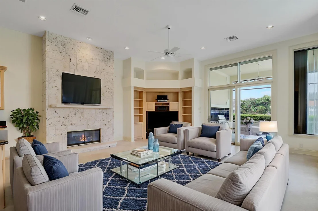 Photo of 367 Eagle Drive