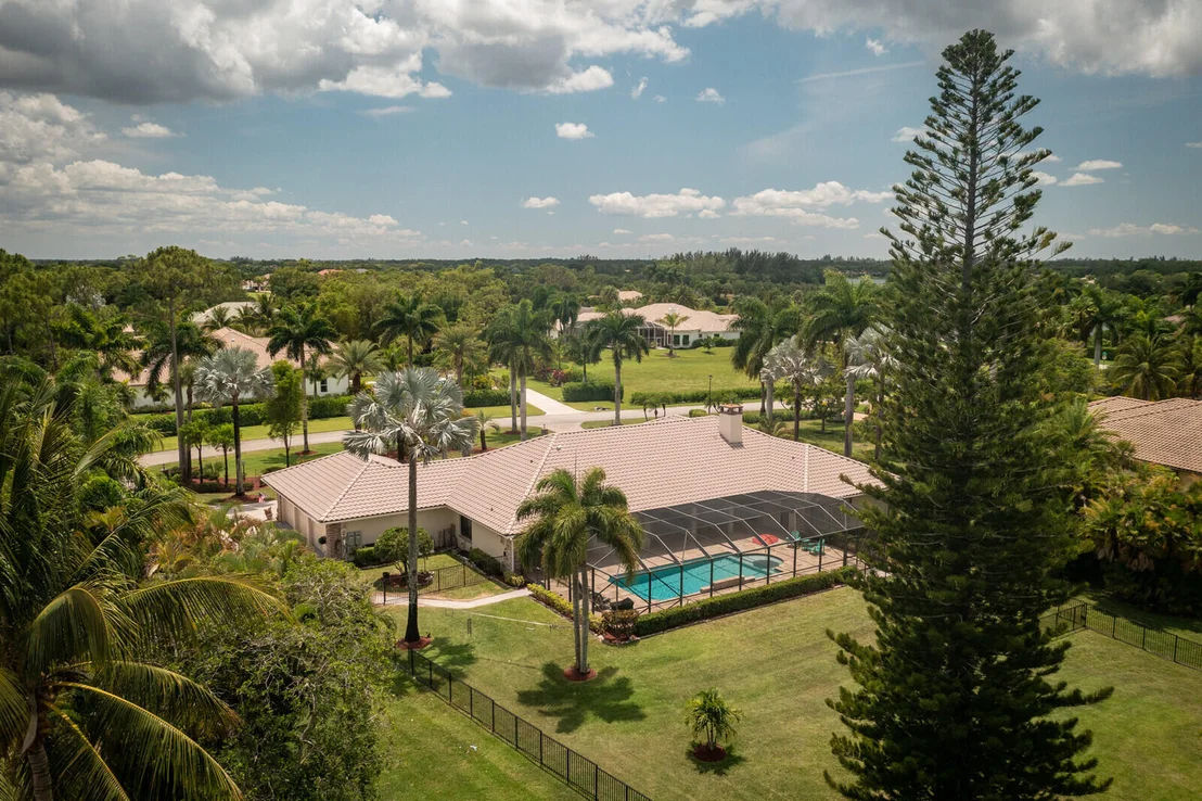 Photo of 9170 Dundee Drive Drive