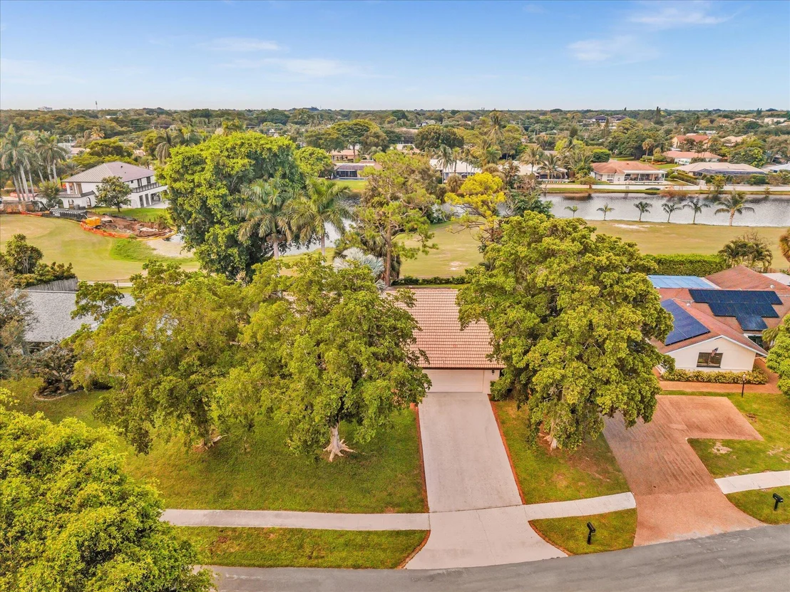 Photo of 3537 Lakeview Drive