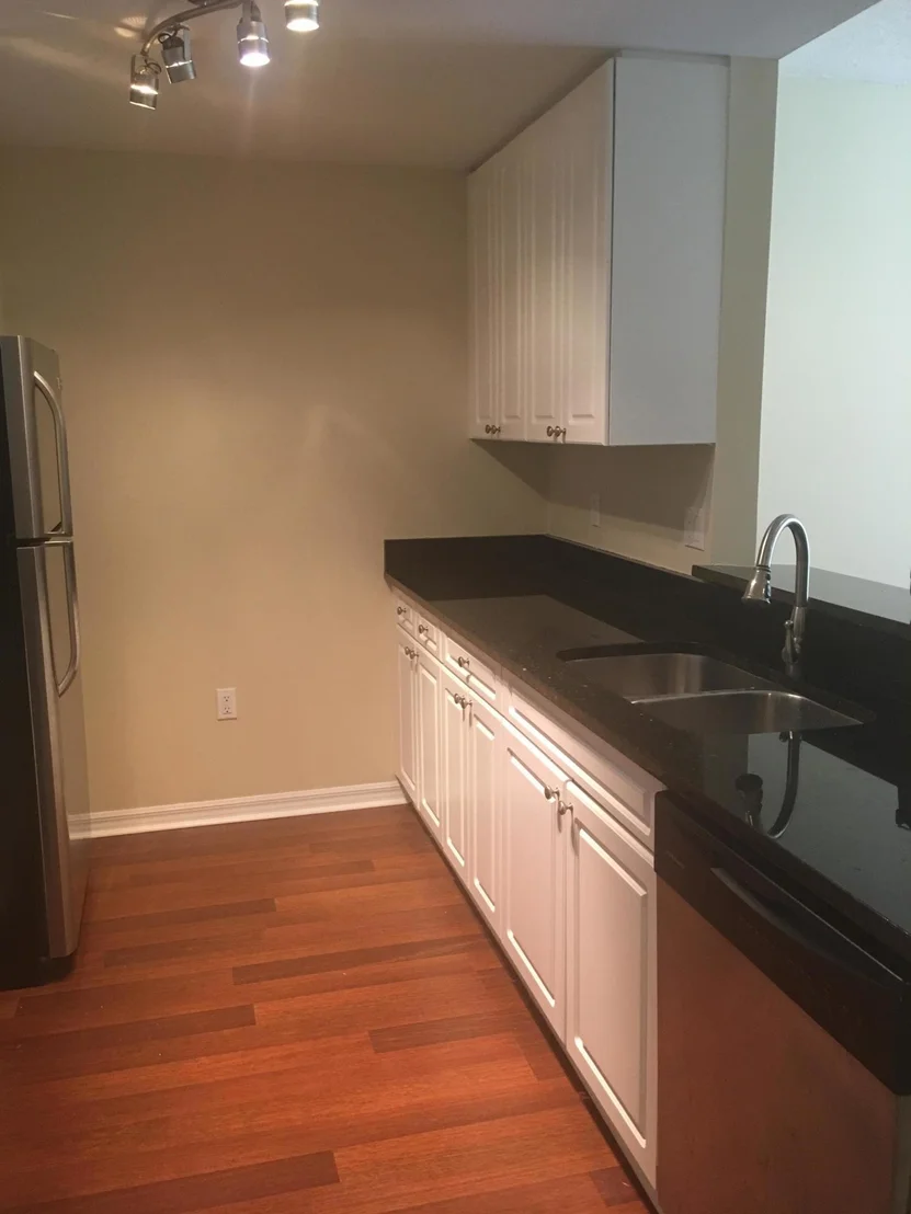 Photo of Unit 607 at 255 Evernia Street