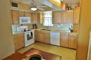 Photo of 1308 Crest Drive