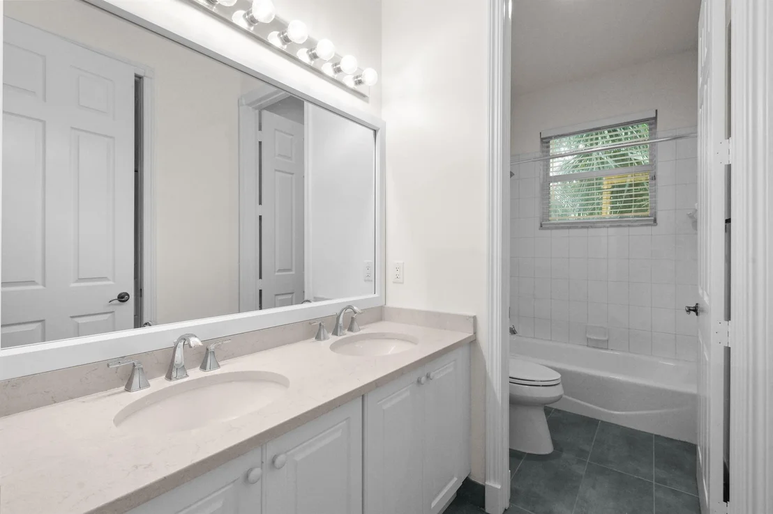Photo of 138 Santiago Drive