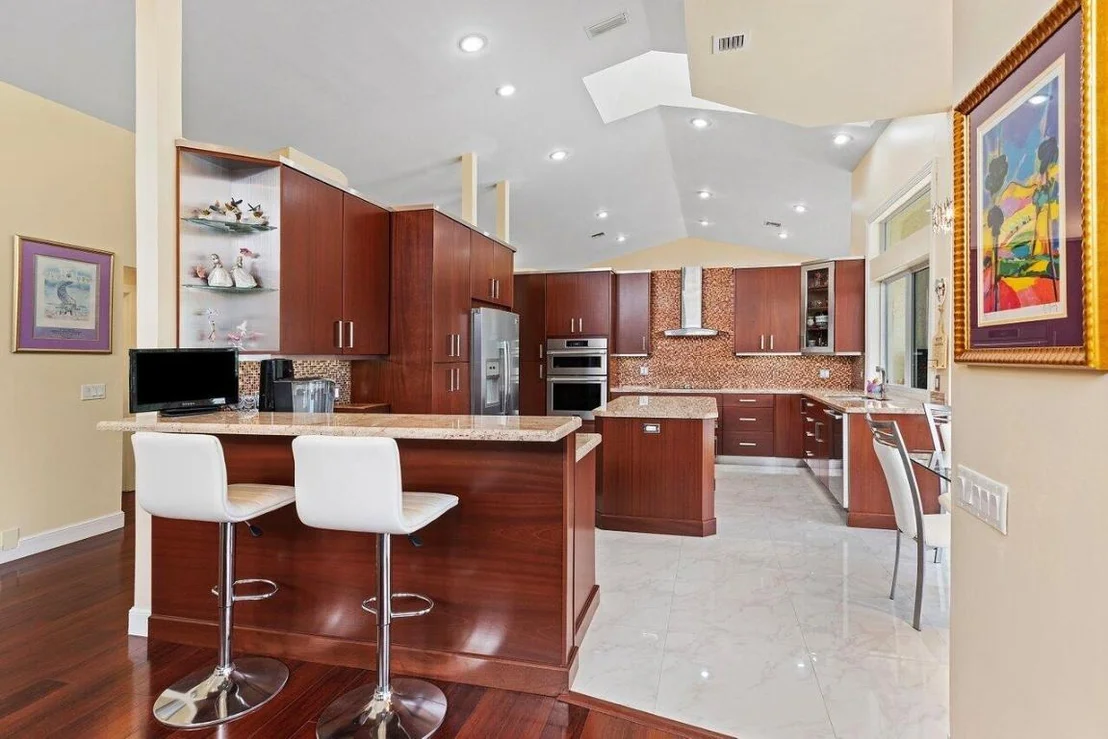 Photo of 10369 Silver Lake Drive