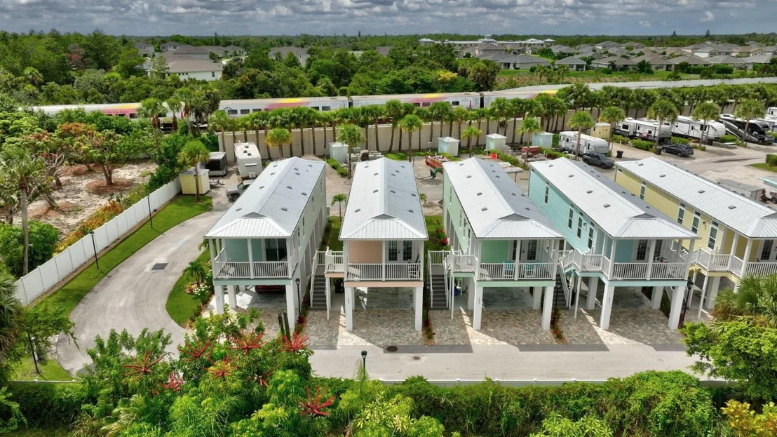 Photo of 301 NE Coastal Drive