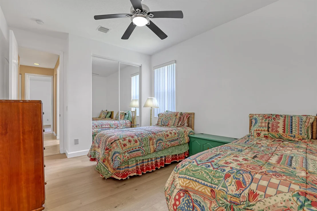 Photo of 9466 Lantern Bay Circle
