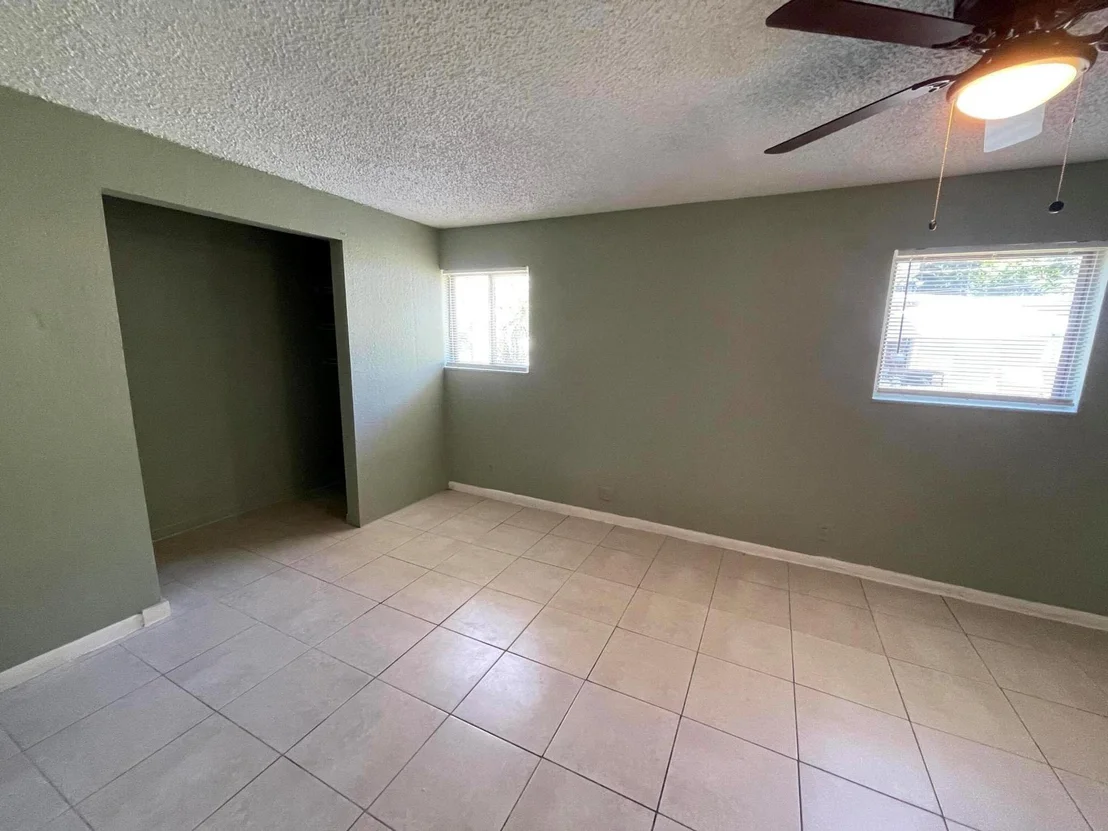Photo of 3690 Seacrest Boulevard