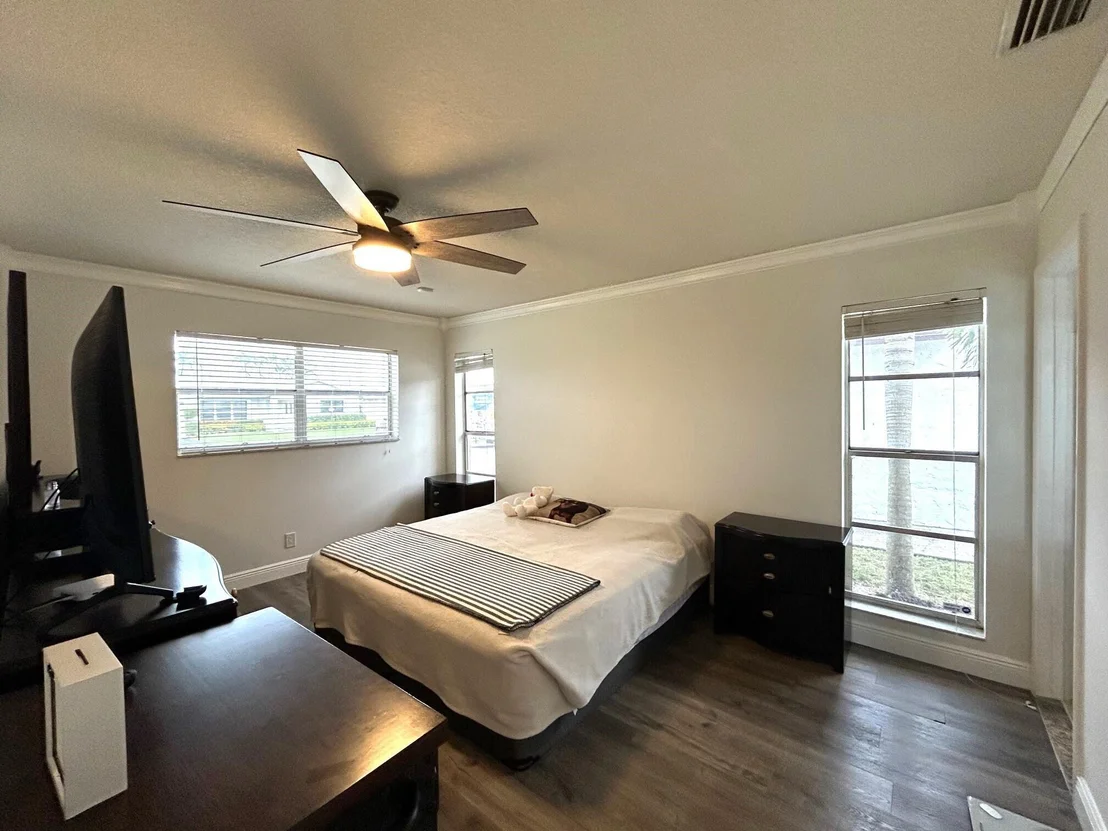 Photo of 7222 Pine Manor Drive