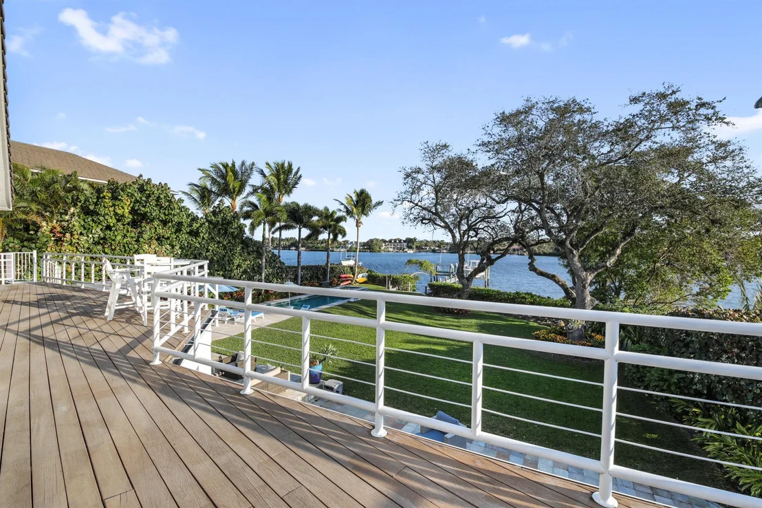 Photo of 5438 Pennock Point Road