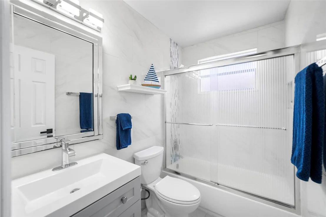 Photo of 5443 NW 43rd Way