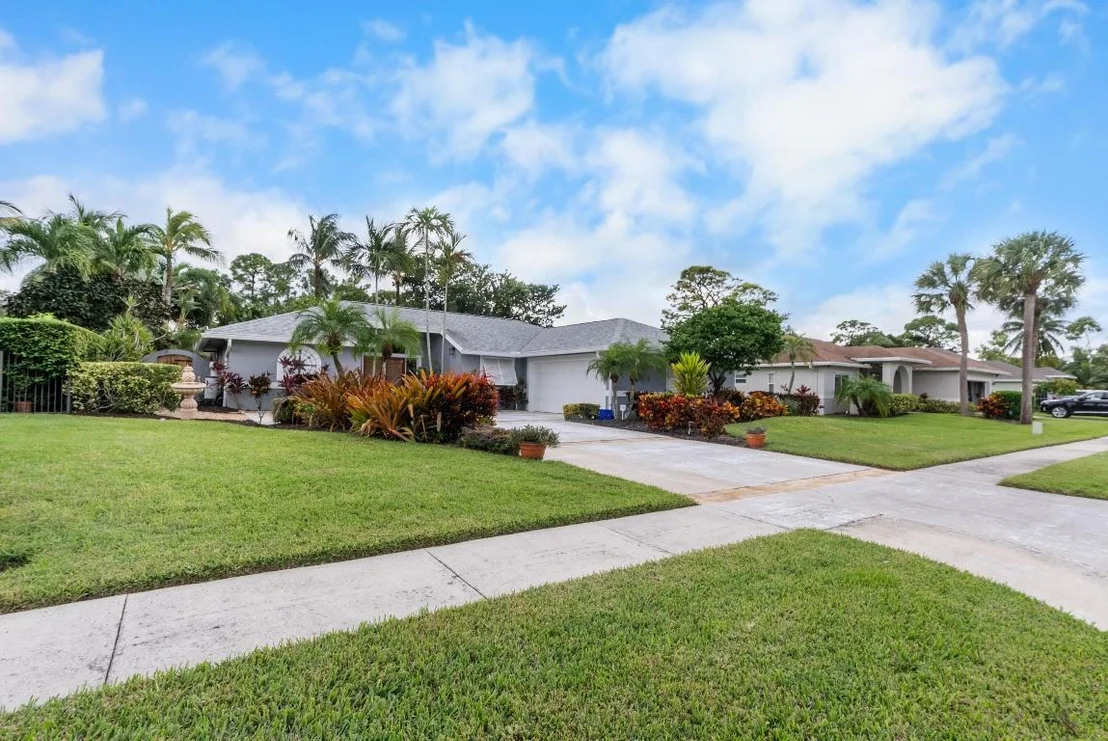 Photo of 5936 Loxahatchee Pines Drive