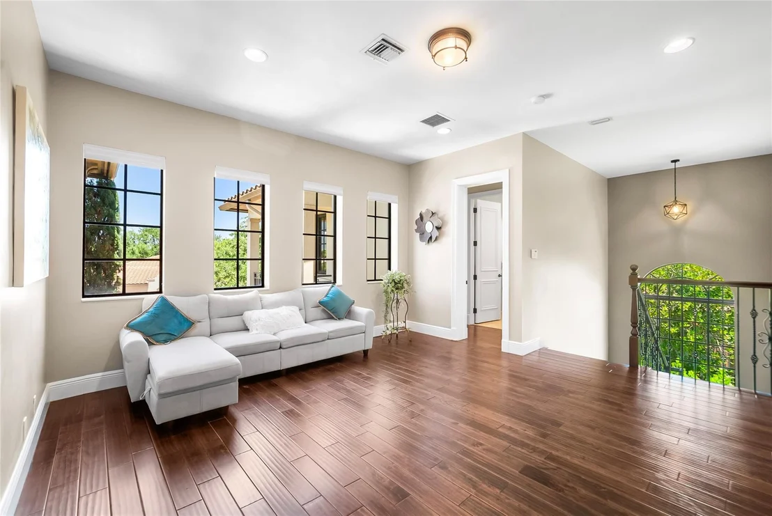 Photo of 9460 Eden Manor