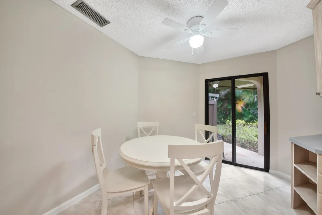 Photo of 5041 Pine Drive